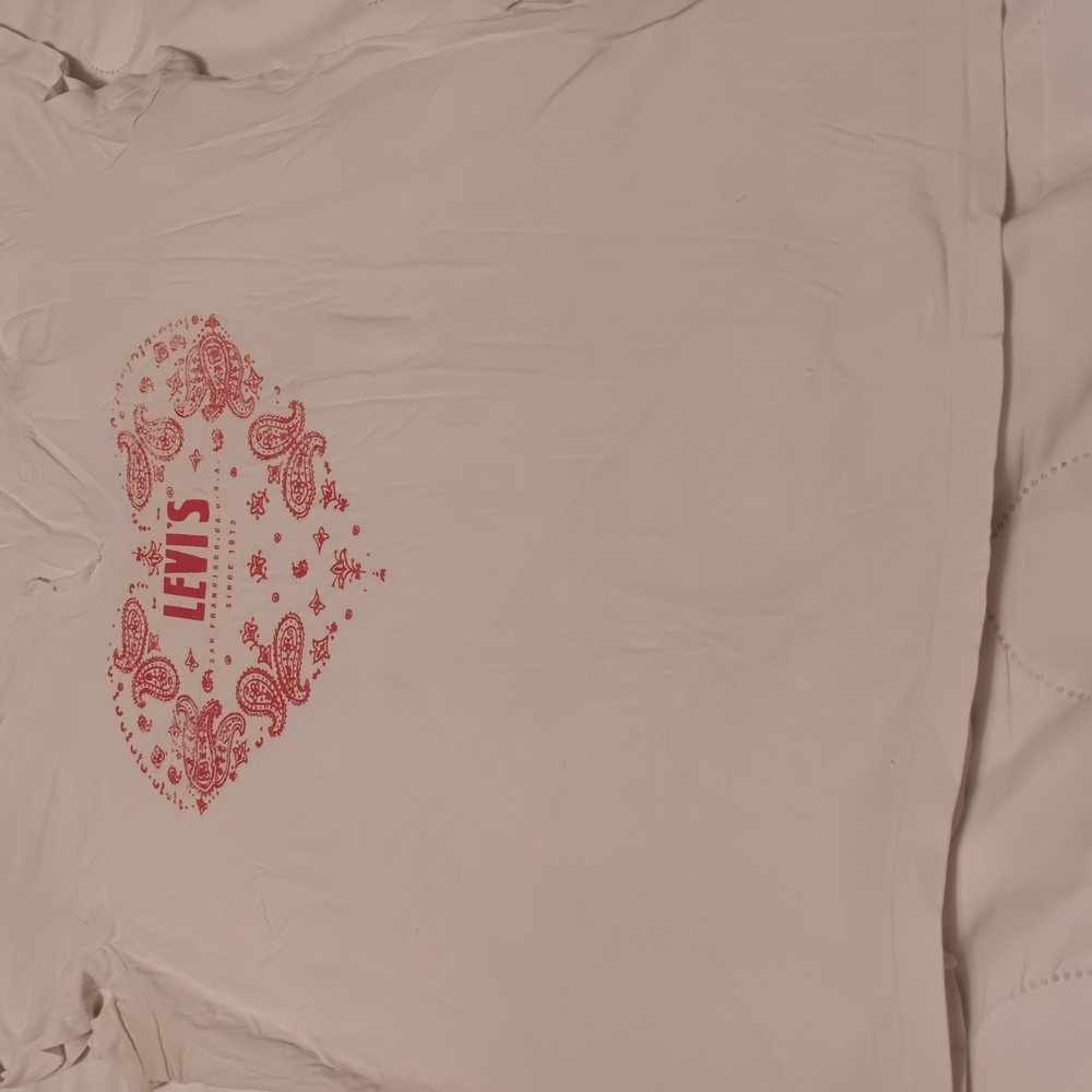 Levi's White T-Shirt with Red Graphic